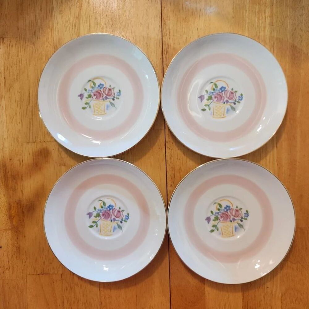 Homer Laughlin Vtg Saucers 1950s